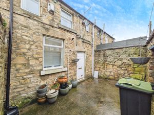 Rear- click for photo gallery